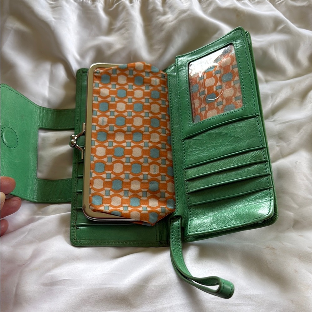 Green Leather Clutch - Picture 3 of 4